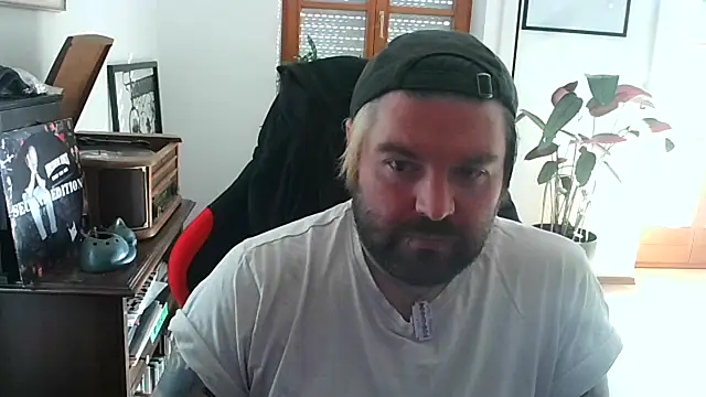 Tease2pleaseeee online show from 09/18/25, 03:03