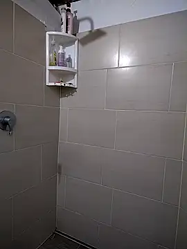 Snapshot of Suzanelee1 chatting on 10/07/25, 03:04 Suzanelee1 online show from 10/07/25, 03:04