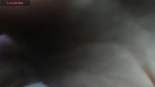 AteneaRoldan online show from 11/29/25, 04:15