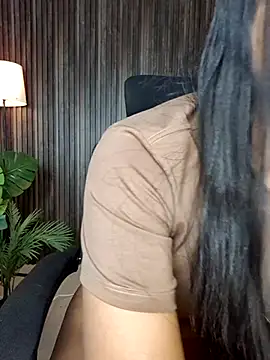 Snapshot of Sarjazmin chatting on 09/20/25, 10:22 Sarjazmin online show from 09/20/25, 10:22