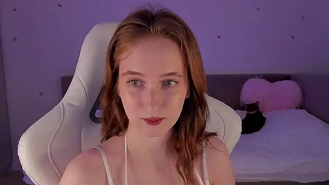 CrystalSoul  online show from 10/04/25, 02:04