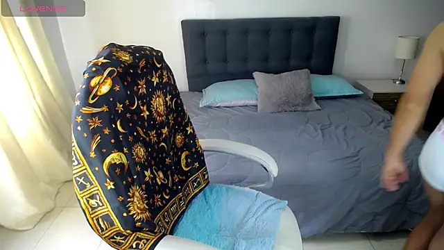 Amber  s online show from 09/28/25, 02:22