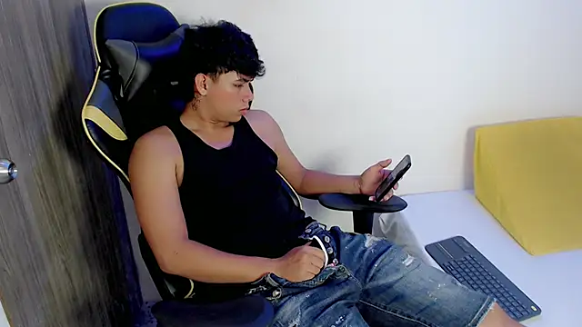 Kray x online show from 09/17/25, 06:42