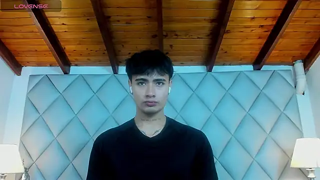 Snapshot of Clement_Reyes chatting on 11/28/25, 12:30 Clement Reyes online show from 11/28/25, 12:30