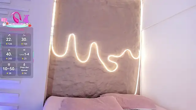 Snapshot of Naomy_gyal chatting on 11/20/25, 07:13 Naomy gyal online show from 11/20/25, 07:13