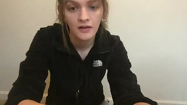 gumbiekitty online show from 10/21/25, 05:46