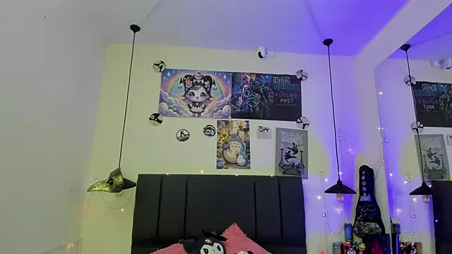 SabrinaV  online show from 05/23/26, 11:25