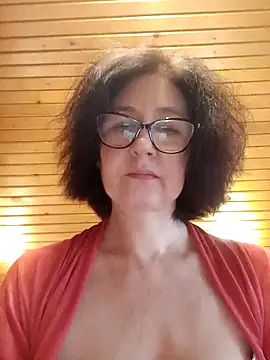 vikimoon11 online show from 11/11/25, 12:49