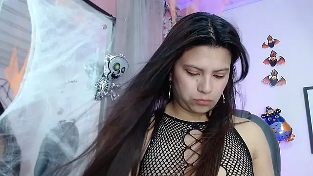 Snapshot of LuzAngie chatting on 10/20/25, 07:14 LuzAngie online show from 10/20/25, 07:14