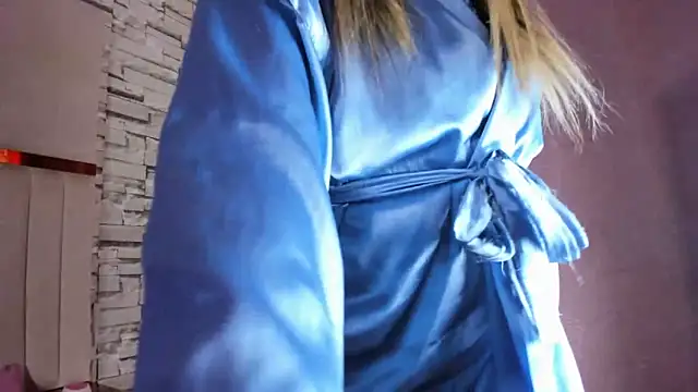 ANLLELOAndANGELA online show from 05/17/26, 05:20