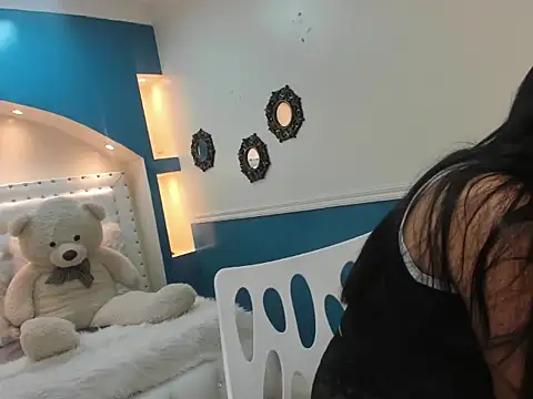 ivet hall online show from 09/22/25, 05:48