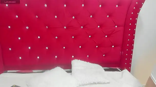 sky-ls online show from 09/29/25, 03:17