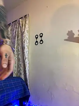 Snapshot of Matt_your_master_ chatting on 10/14/25, 10:49 Matt your master online show from 10/14/25, 10:49