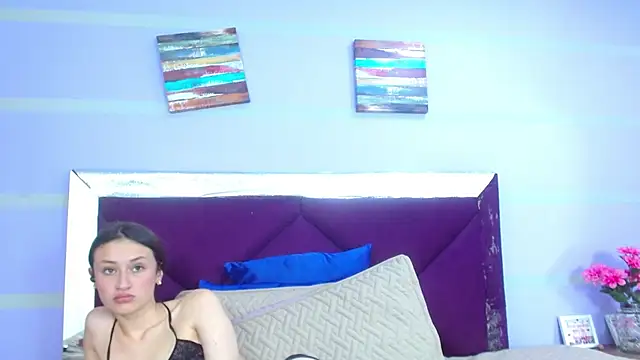 Emily Swiftt online show from 11/26/25, 10:49