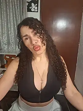 Lina 444 online show from 07/25/26, 12:53