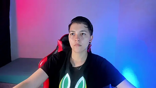 Snapshot of nicocoox chatting on 10/26/25, 01:33 nicocoox online show from 10/26/25, 01:33