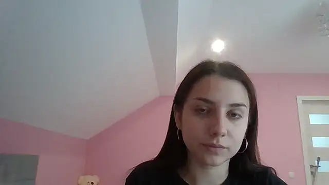 Snapshot of MilanaErmess chatting on 09/18/25, 10:17 MilanaErmess online show from 09/18/25, 10:17