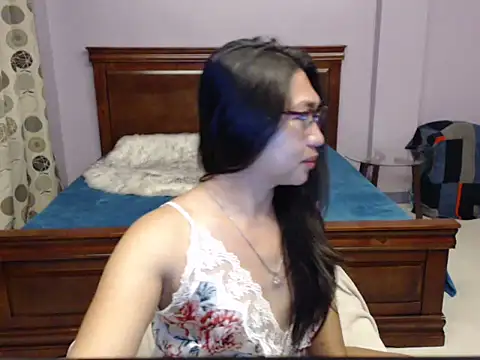 Cassandra Sweettease16 online show from 09/19/25, 08:42