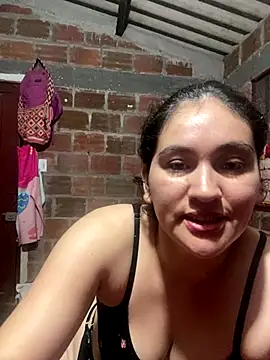 lunasexyhot18 online show from 09/18/25, 05:15