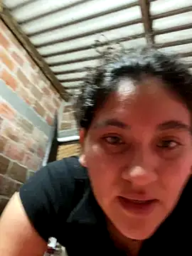 Snapshot of lunasexyhot18 chatting on 09/21/25, 04:30 lunasexyhot18 online show from 09/21/25, 04:30