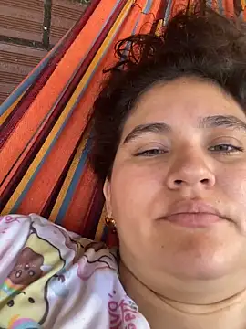 Snapshot of lunasexyhot18 chatting on 10/25/25, 04:57 lunasexyhot18 online show from 10/25/25, 04:57