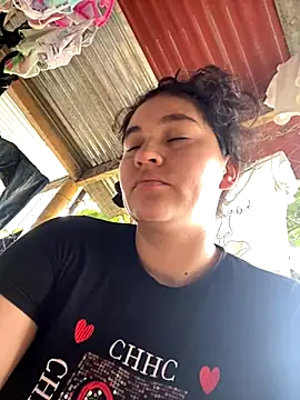 Snapshot of lunasexyhot18 chatting on 10/29/25, 05:47 lunasexyhot18 online show from 10/29/25, 05:47