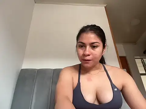 evelincardona online show from 09/20/25, 03:13