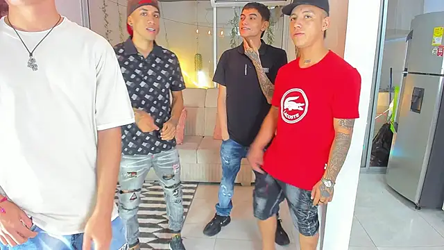 Snapshot of Houseofwarrios chatting on 11/12/25, 05:41 Houseofwarrios online show from 11/12/25, 05:41