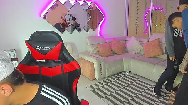 Snapshot of Houseofwarrios chatting on 11/20/25, 05:29 Houseofwarrios online show from 11/20/25, 05:29