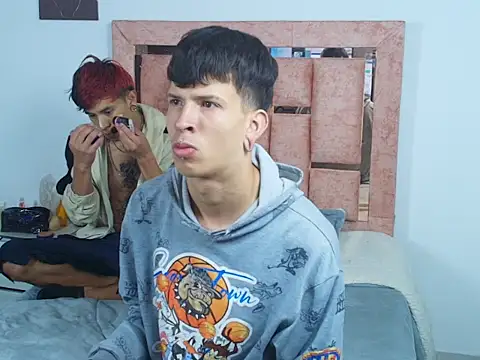 Snapshot of DemianSalvatore chatting on 12/05/25, 08:16 DemianSalvatore online show from 12/05/25, 08:16