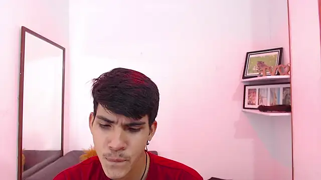 David 925  online show from 11/06/25, 03:29