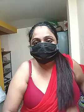 queendivya online show from 02/04/26, 02:01