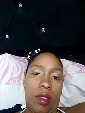  shaine online show from 09/18/25, 11:18