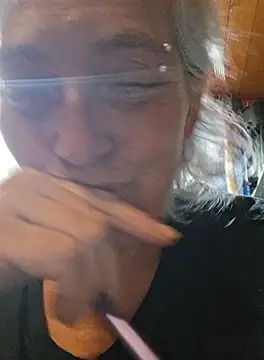 outlawclouds87 online show from 09/20/25, 10:22