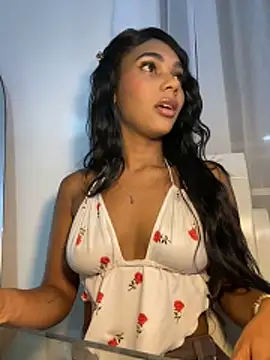 Snapshot of Savannahfisher chatting on 02/11/26, 05:45 Savannahfisher online show from 02/11/26, 05:45