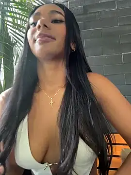 Snapshot of Savannahfisher chatting on 06/14/26, 08:00 Savannahfisher online show from 06/14/26, 08:00