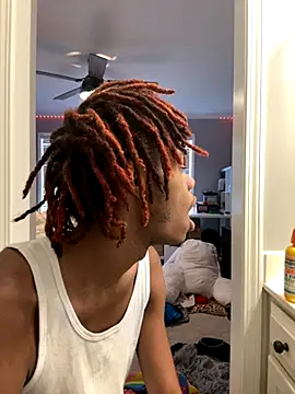 Snapshot of Zayinc chatting on 09/20/25, 05:47 Zayinc online show from 09/20/25, 05:47