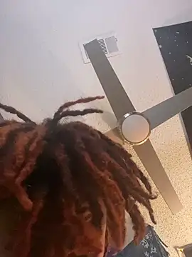 Snapshot of Zayinc chatting on 11/03/25, 06:25 Zayinc online show from 11/03/25, 06:25