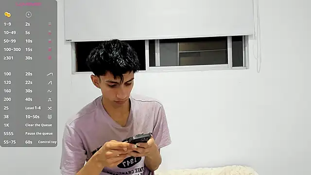 Erick Velveth online show from 05/19/26, 04:52