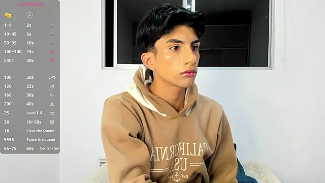 Erick Velveth online show from 05/26/26, 04:19
