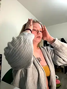 Snapshot of lame_cat chatting on 10/04/25, 01:14 lame cat online show from 10/04/25, 01:14