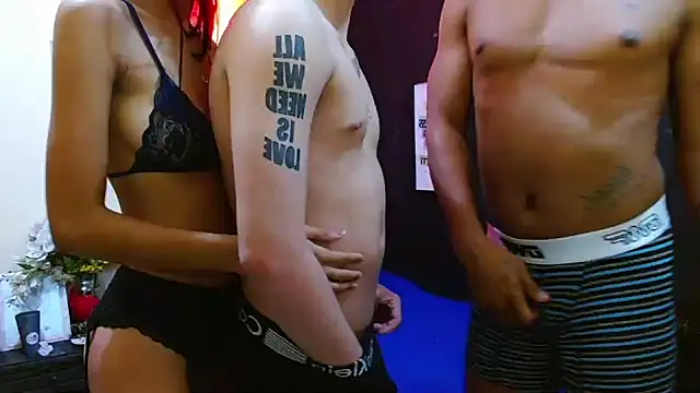 SSEXYY BITCHH online show from 10/08/25, 06:33