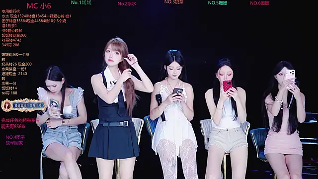 Snapshot of AAA-Stunner chatting on 10/29/25, 05:10 AAA-Stunner online show from 10/29/25, 05:10