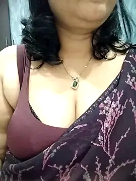 divya-jannu online show from 11/08/25, 08:07