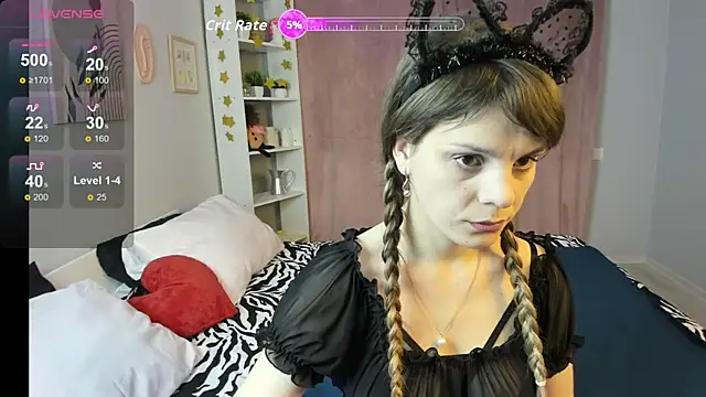 Snapshot of GinaJohnson_ chatting on 10/24/25, 04:03 GinaJohnson  online show from 10/24/25, 04:03