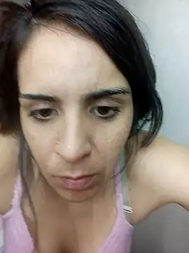 Snapshot of nenalinda69 chatting on 11/01/25, 12:12 nenalinda69 online show from 11/01/25, 12:12