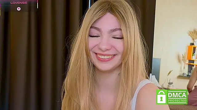 EmilyZortea online show from 10/11/25, 08:35