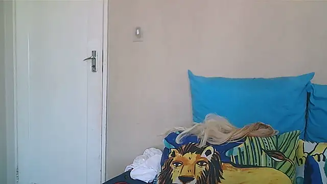 GAIGANTICBOOBS online show from 05/16/26, 08:11