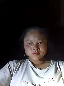 Snapshot of clara-cute chatting on 10/04/25, 09:57 clara-cute online show from 10/04/25, 09:57