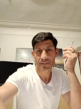 Snapshot of Casianantoonnio chatting on 12/02/25, 10:38 Casianantoonnio online show from 12/02/25, 10:38